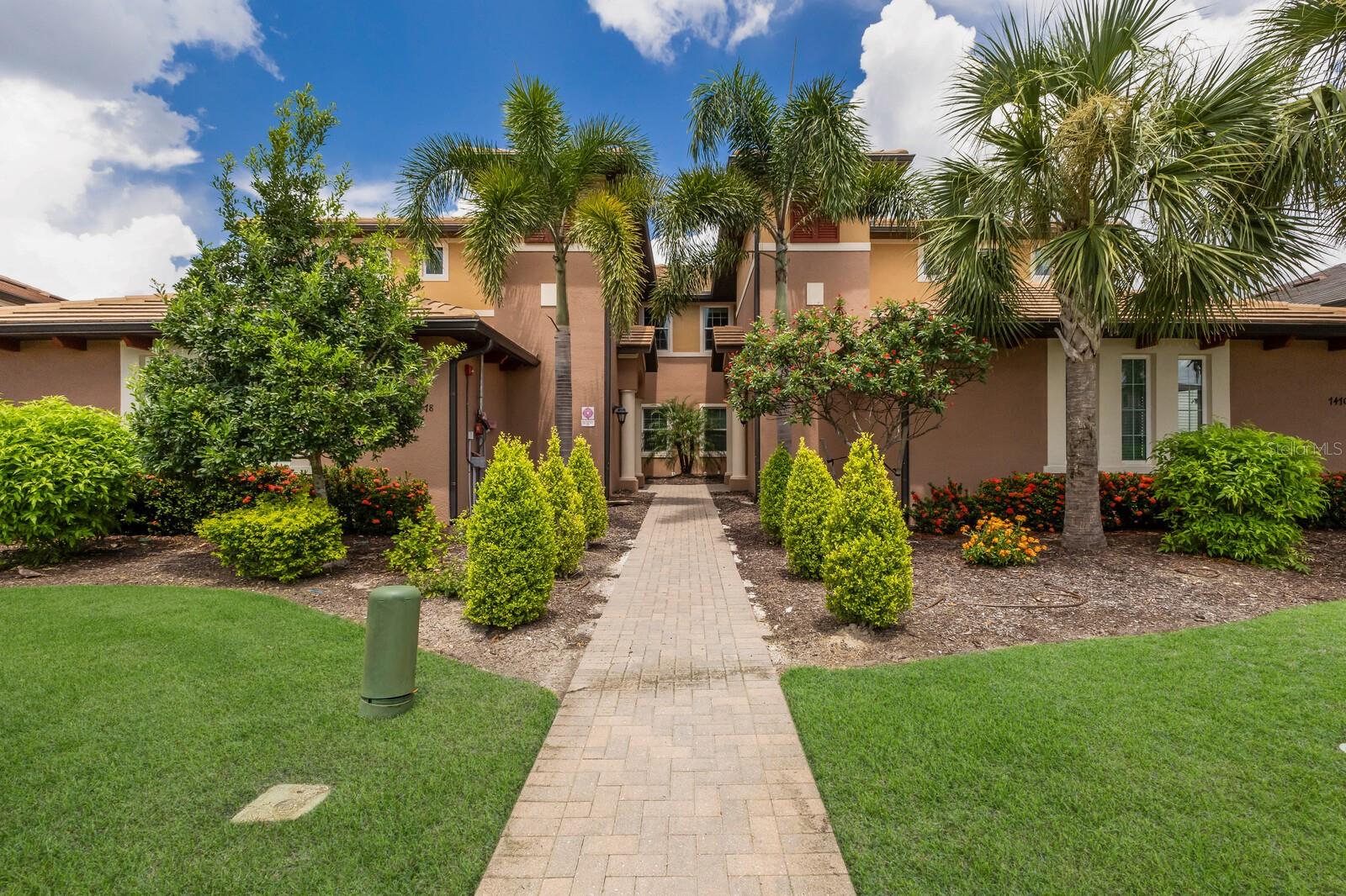 Details for 7474 Divot Loop 6d, LAKEWOOD RANCH, FL 34202