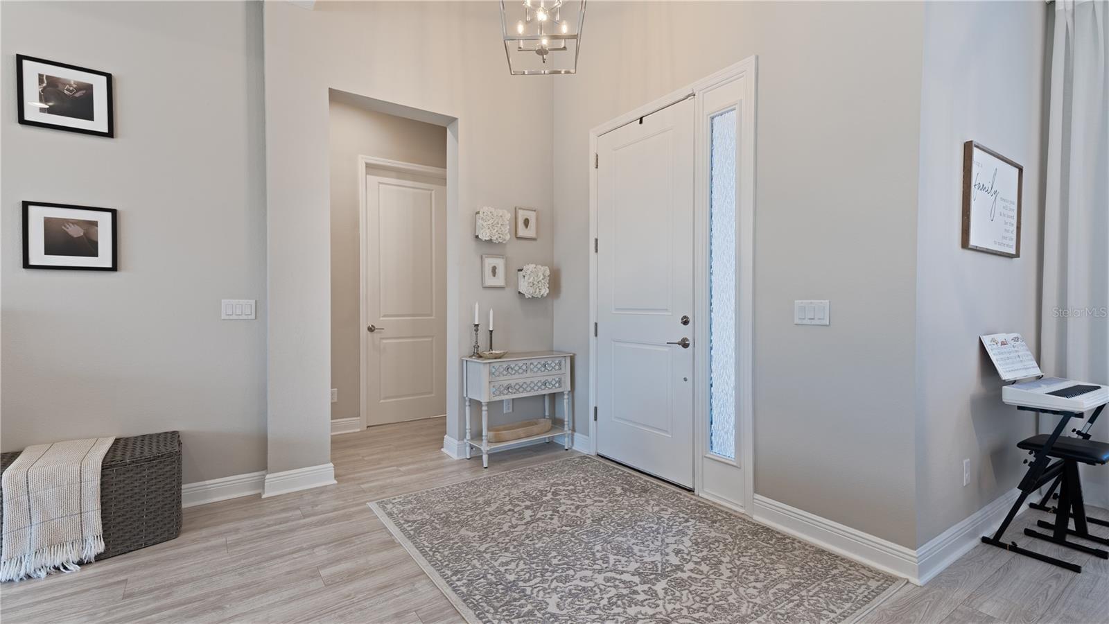 Image 16 of 32 For 6172 Lungo Lago Drive