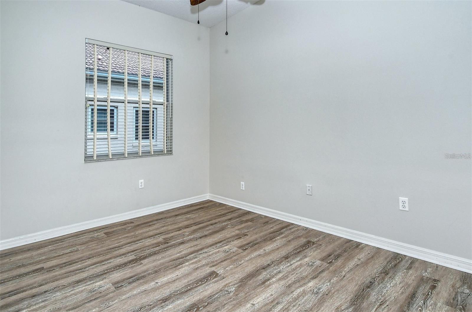 Image 27 of 50 For 6807 Sagebrush Circle