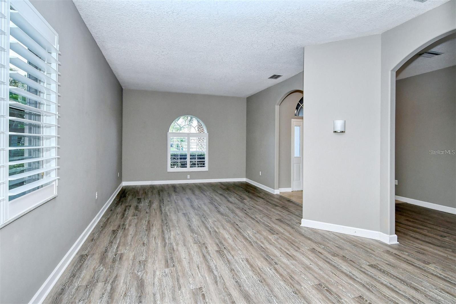 Image 40 of 50 For 6807 Sagebrush Circle