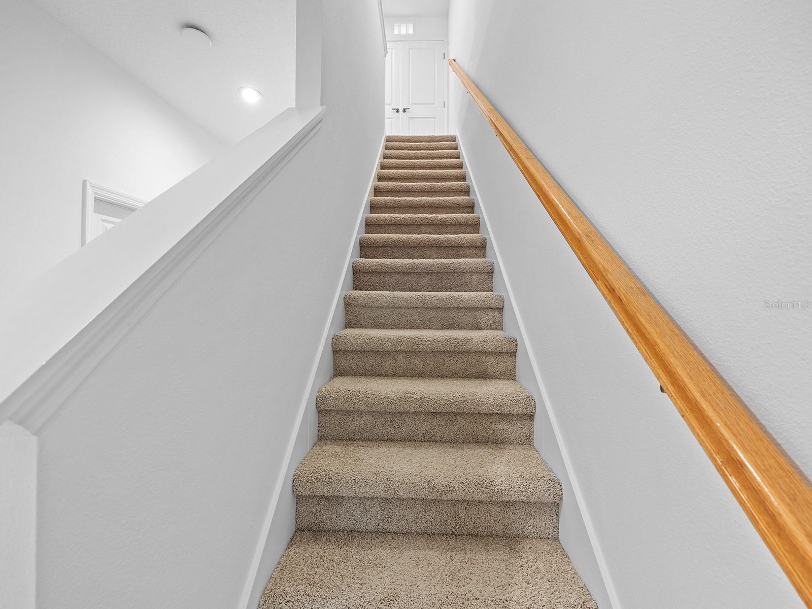 Image 14 of 37 For 8581 Lunar Skye Street