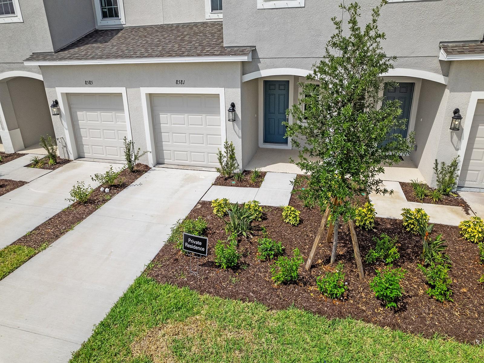 Image 29 of 37 For 8581 Lunar Skye Street