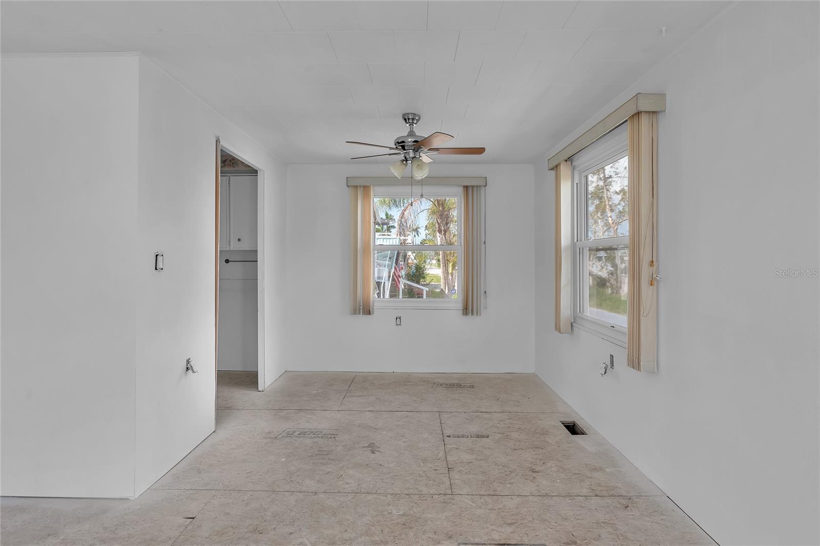 Image 7 of 23 For 3705 116th Street Court W
