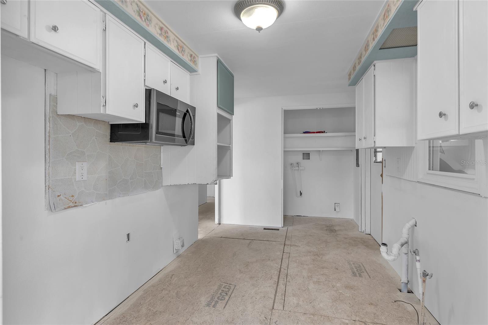 Image 9 of 23 For 3705 116th Street Court W