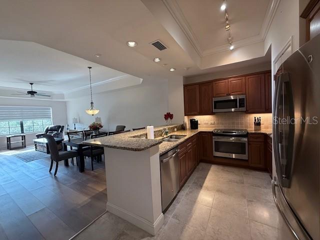 Image 2 of 43 For 7710 Lake Vista Court 302