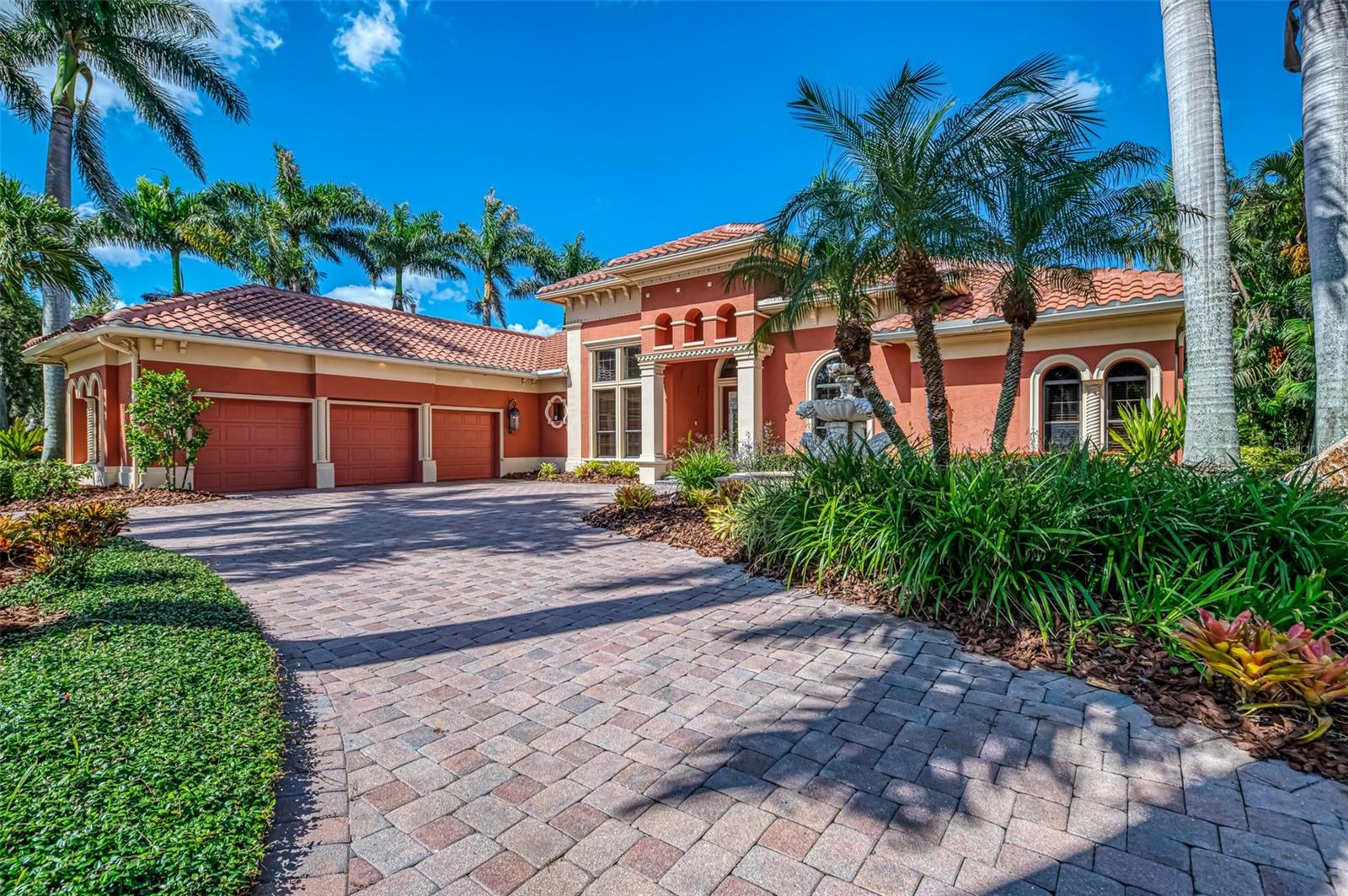 Details for 9011 Wildlife Loop, SARASOTA, FL 34238