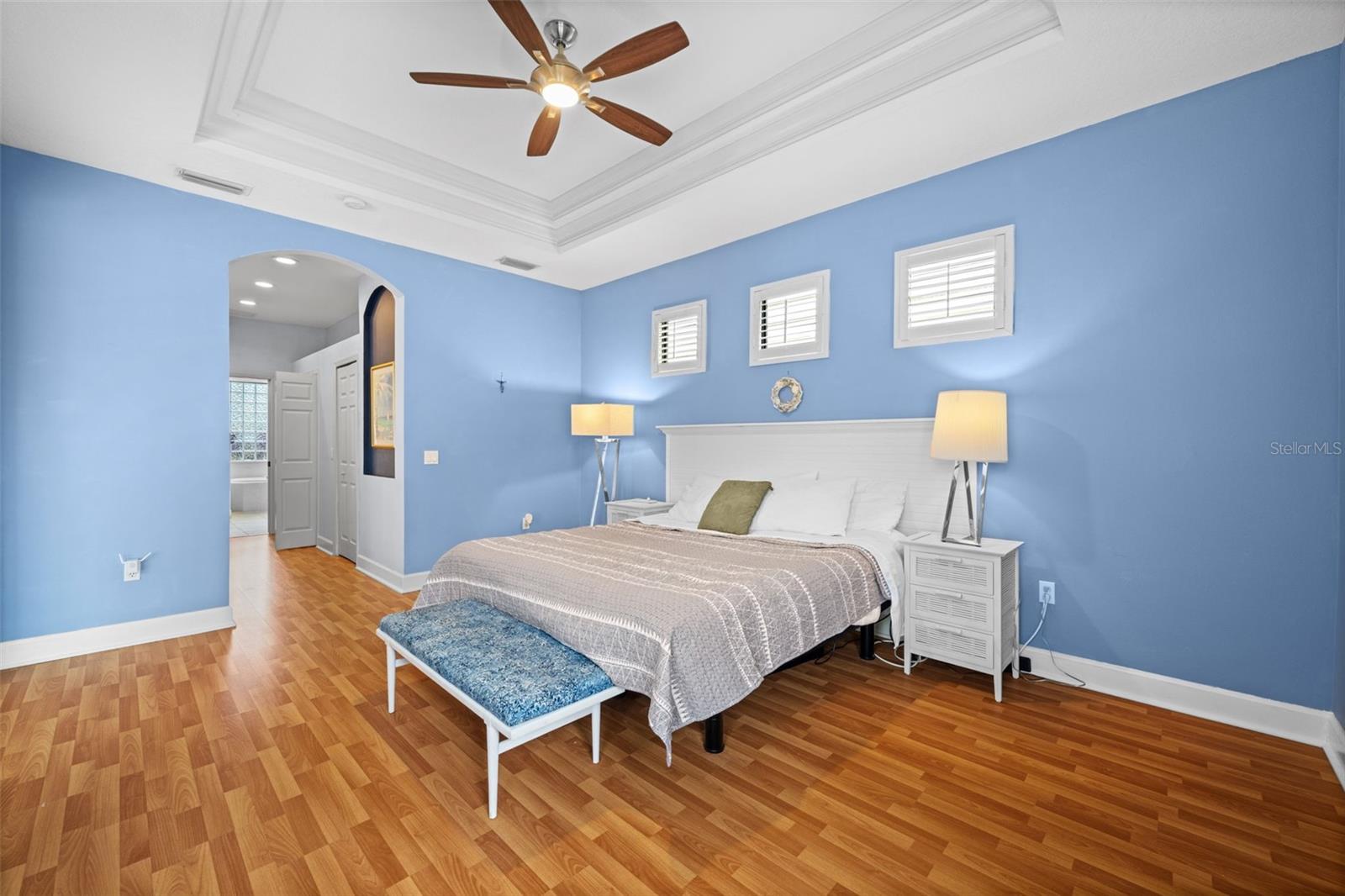 Image 38 of 64 For 7914 Edmonston Circle