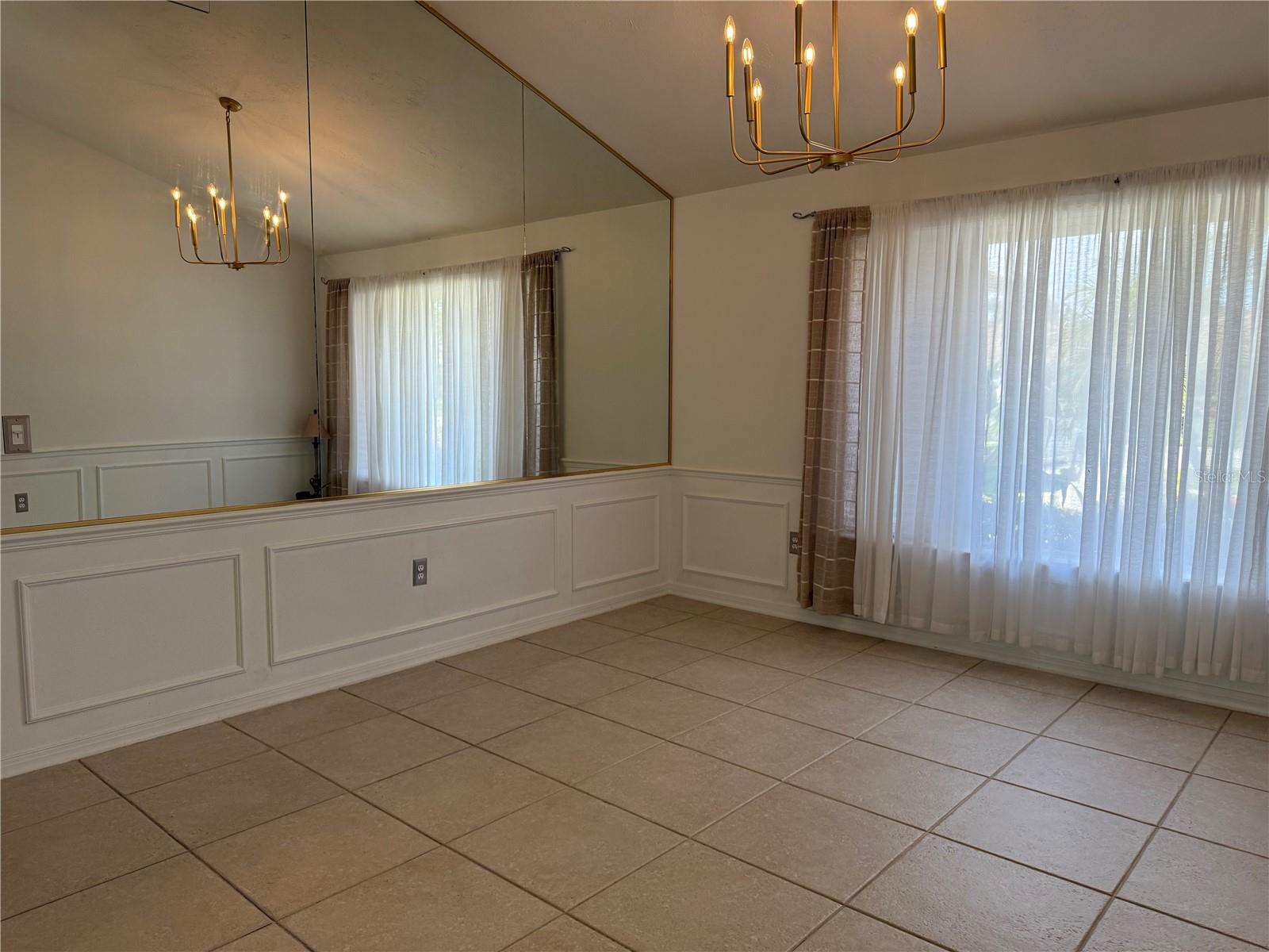 Image 22 of 27 For 4551 San Siro Drive