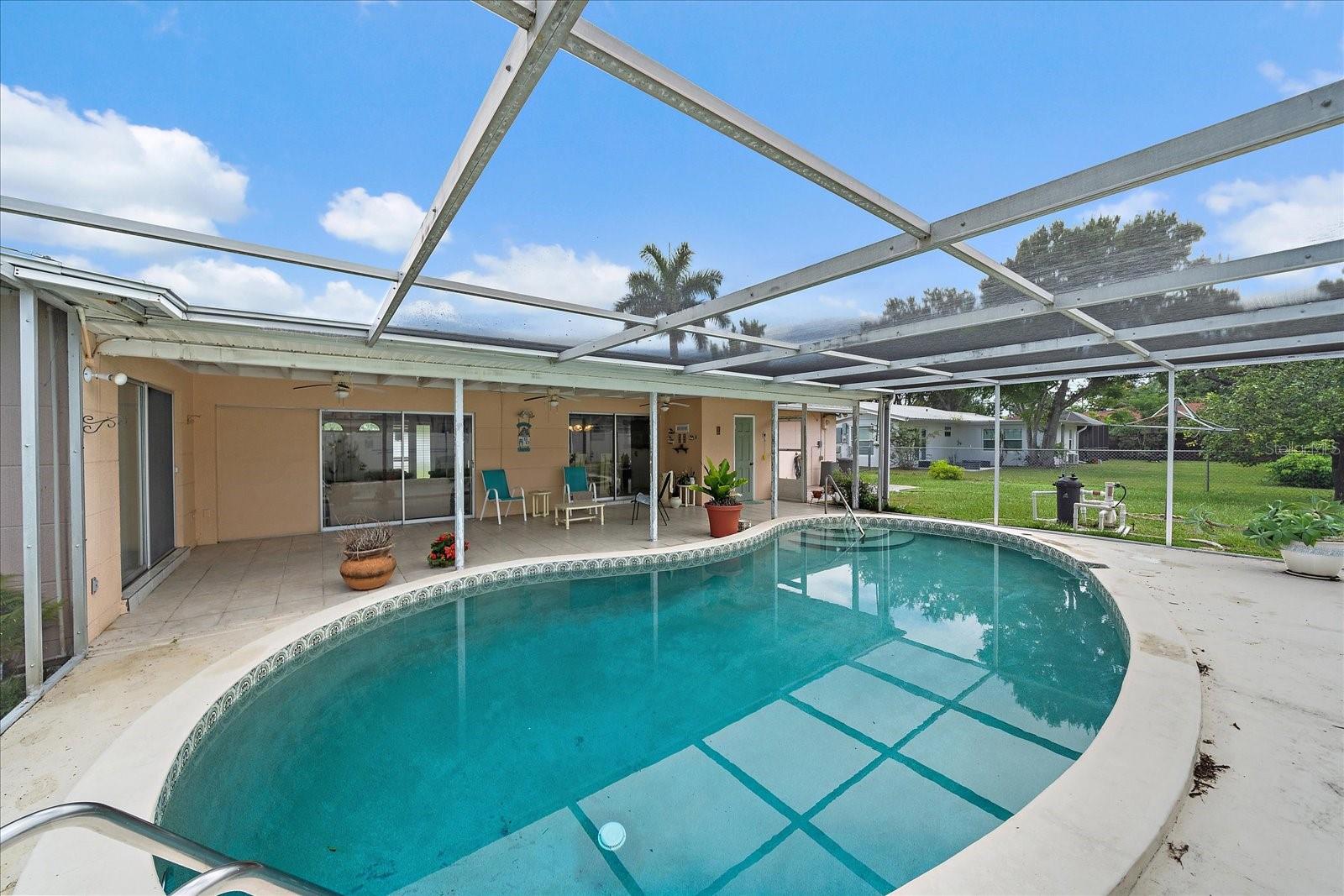 Image 31 of 38 For 2733 Botany Avenue