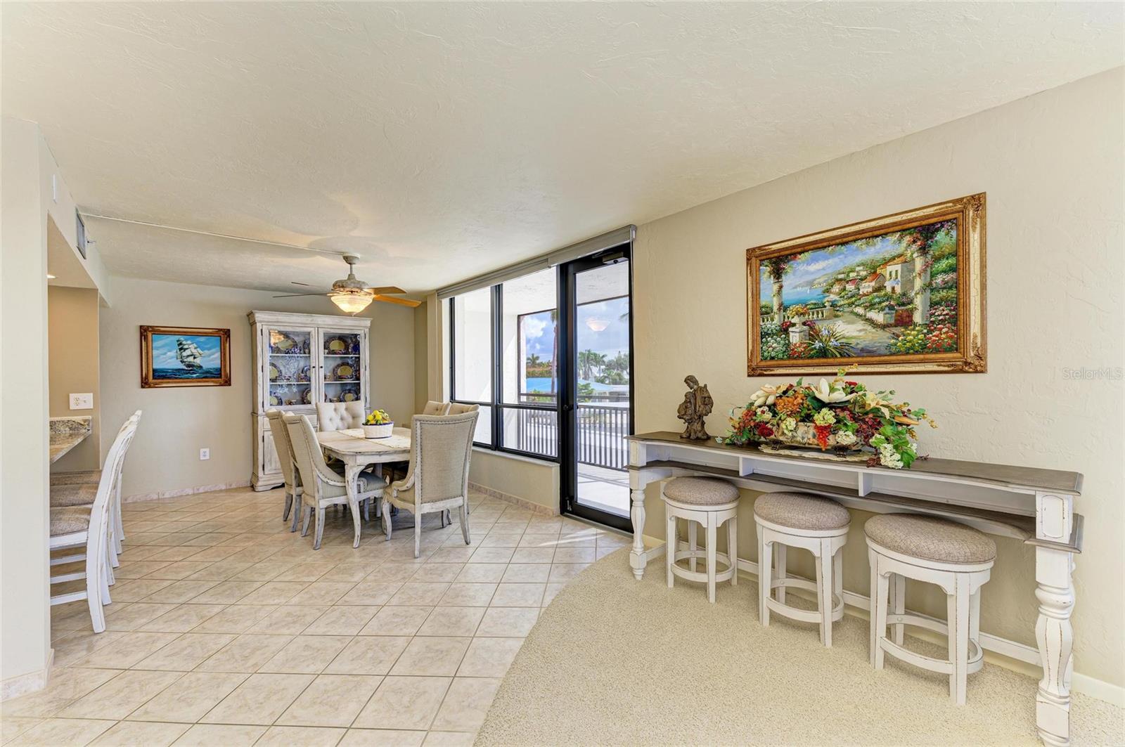 Image 16 of 51 For 627 Alhambra Road 202