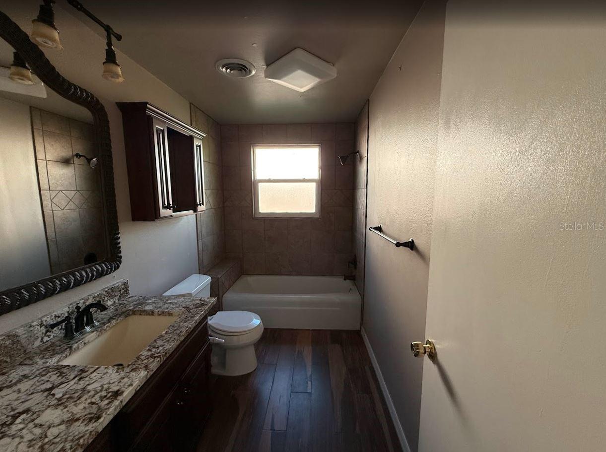 Image 10 of 11 For 4598 Brooksdale Drive