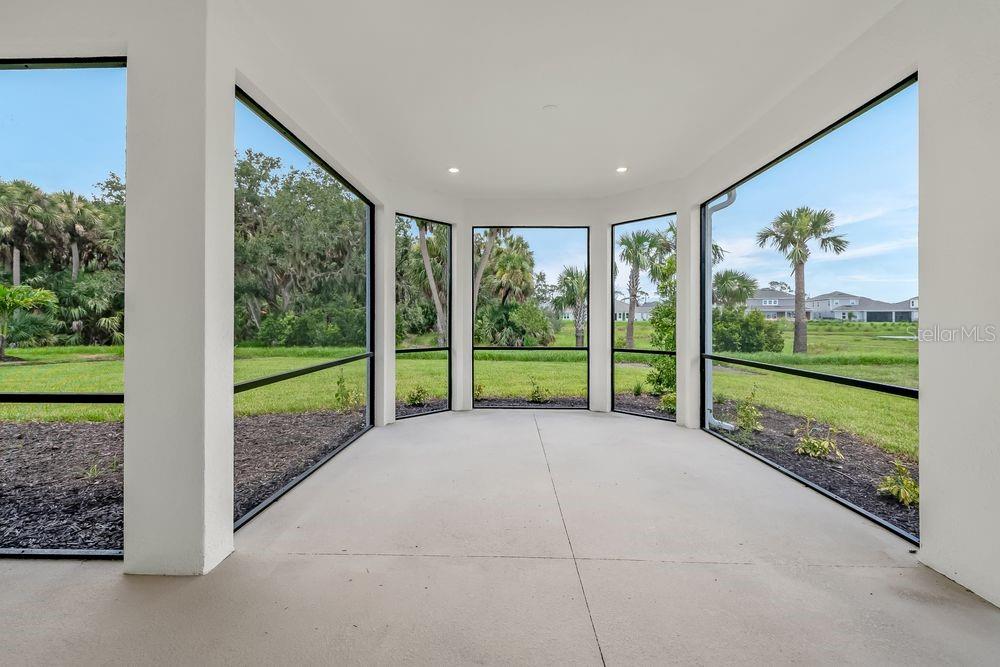 Image 30 of 57 For 8084 Moonbeam Avenue