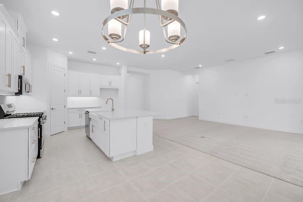 Image 4 of 57 For 8084 Moonbeam Avenue
