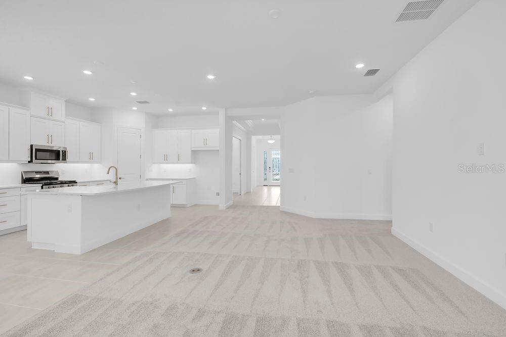 Image 8 of 57 For 8084 Moonbeam Avenue