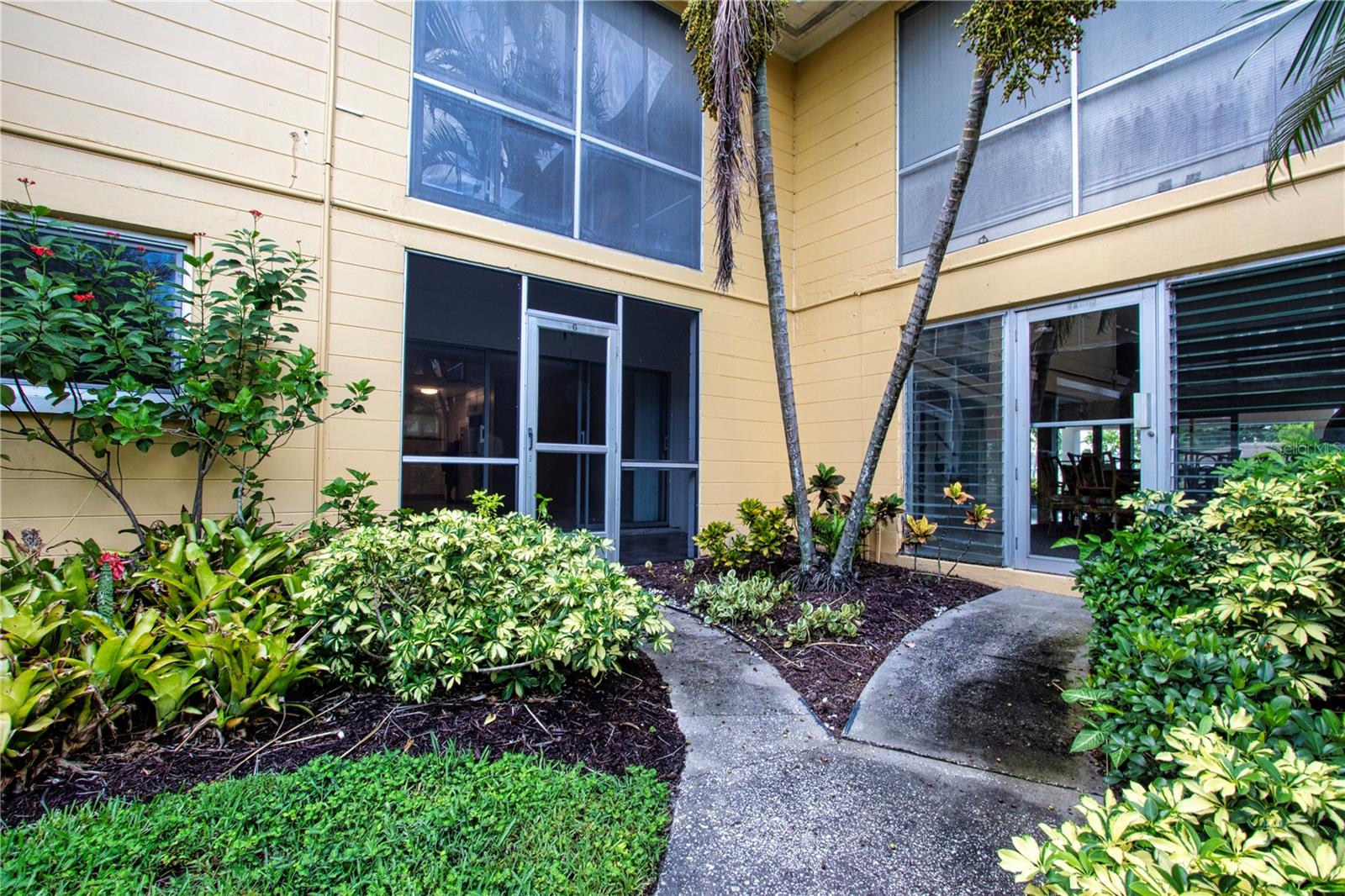 Image 17 of 45 For 2155 Wood Street 6a