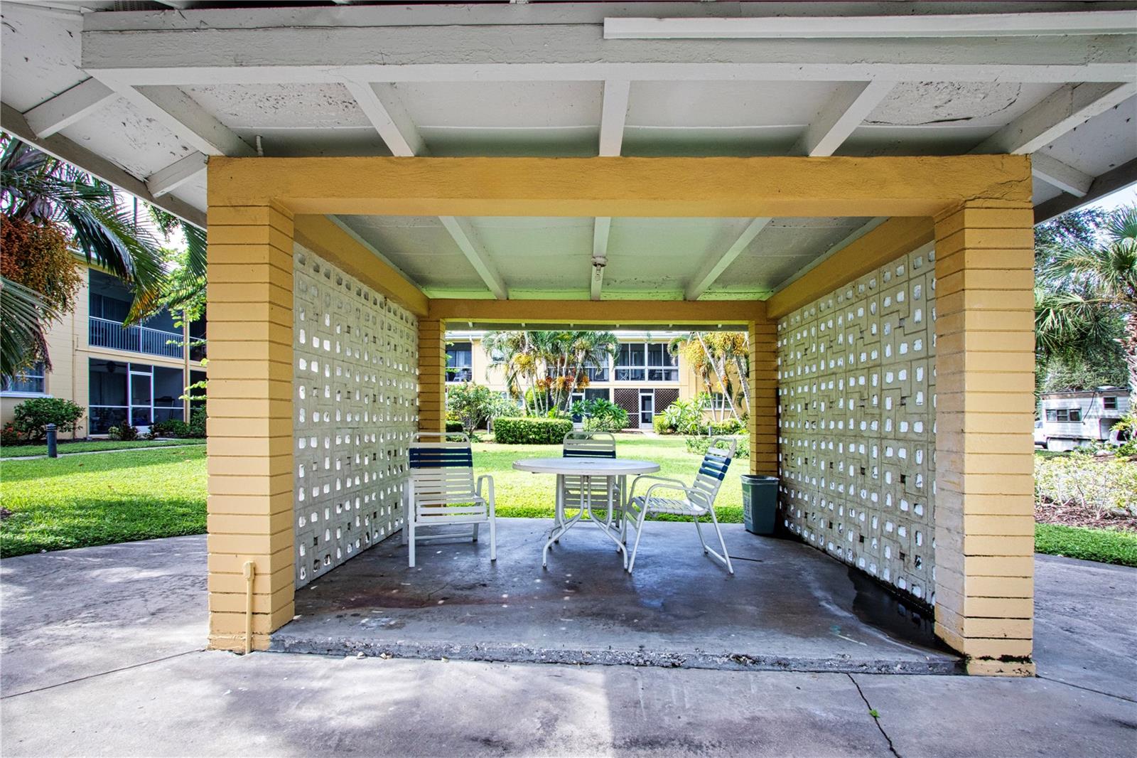 Image 22 of 45 For 2155 Wood Street 6a
