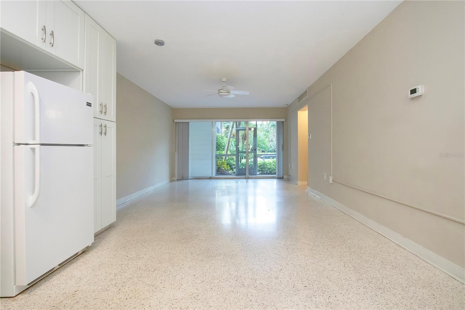 Image 8 of 45 For 2155 Wood Street 6a