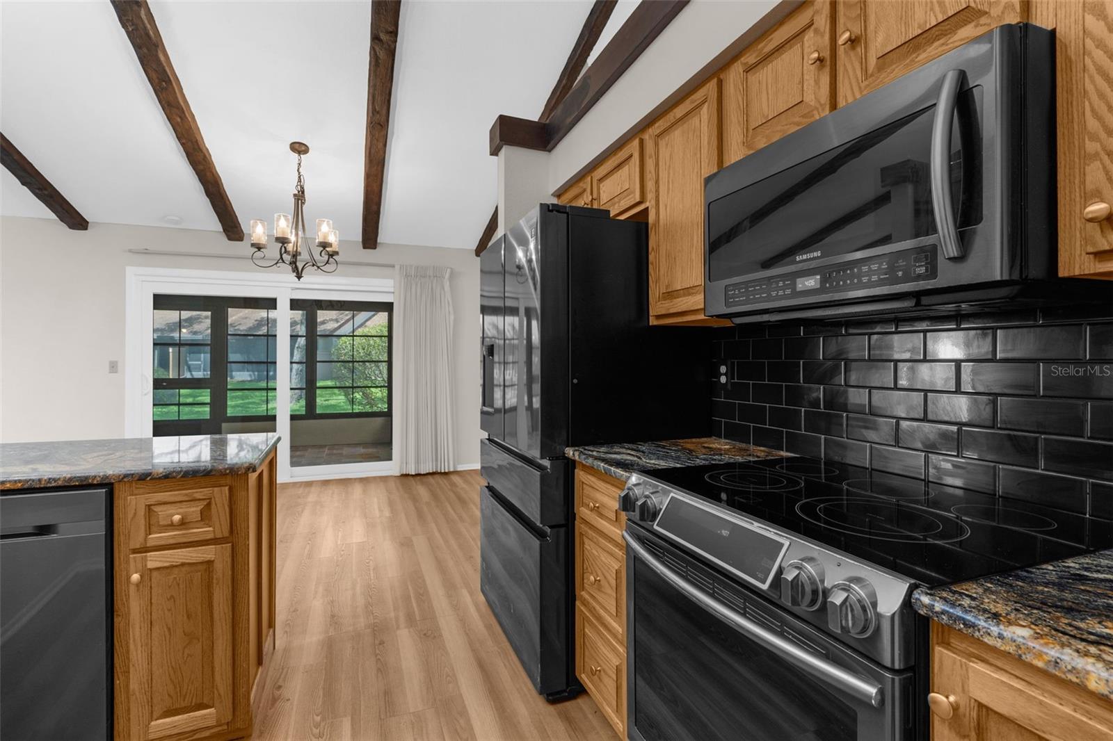 Image 11 of 22 For 5948 Mashie Circle