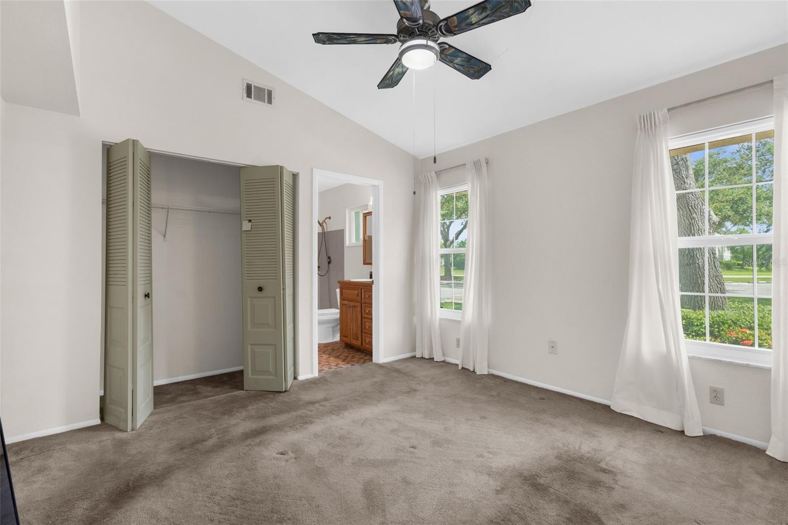 Image 13 of 22 For 5948 Mashie Circle