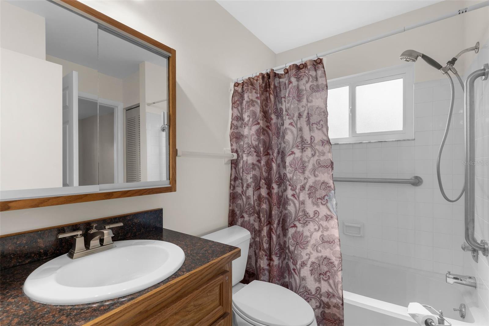 Image 16 of 22 For 5948 Mashie Circle