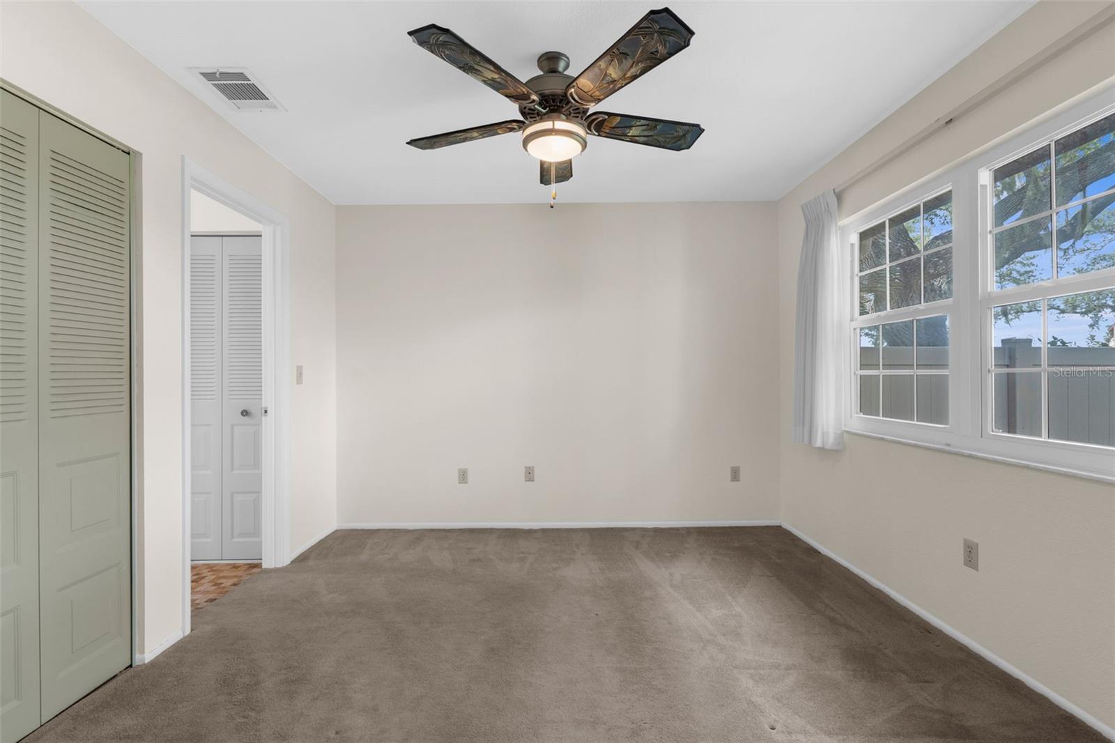 Image 18 of 22 For 5948 Mashie Circle