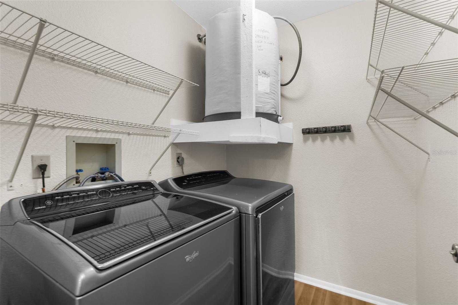 Image 19 of 22 For 5948 Mashie Circle