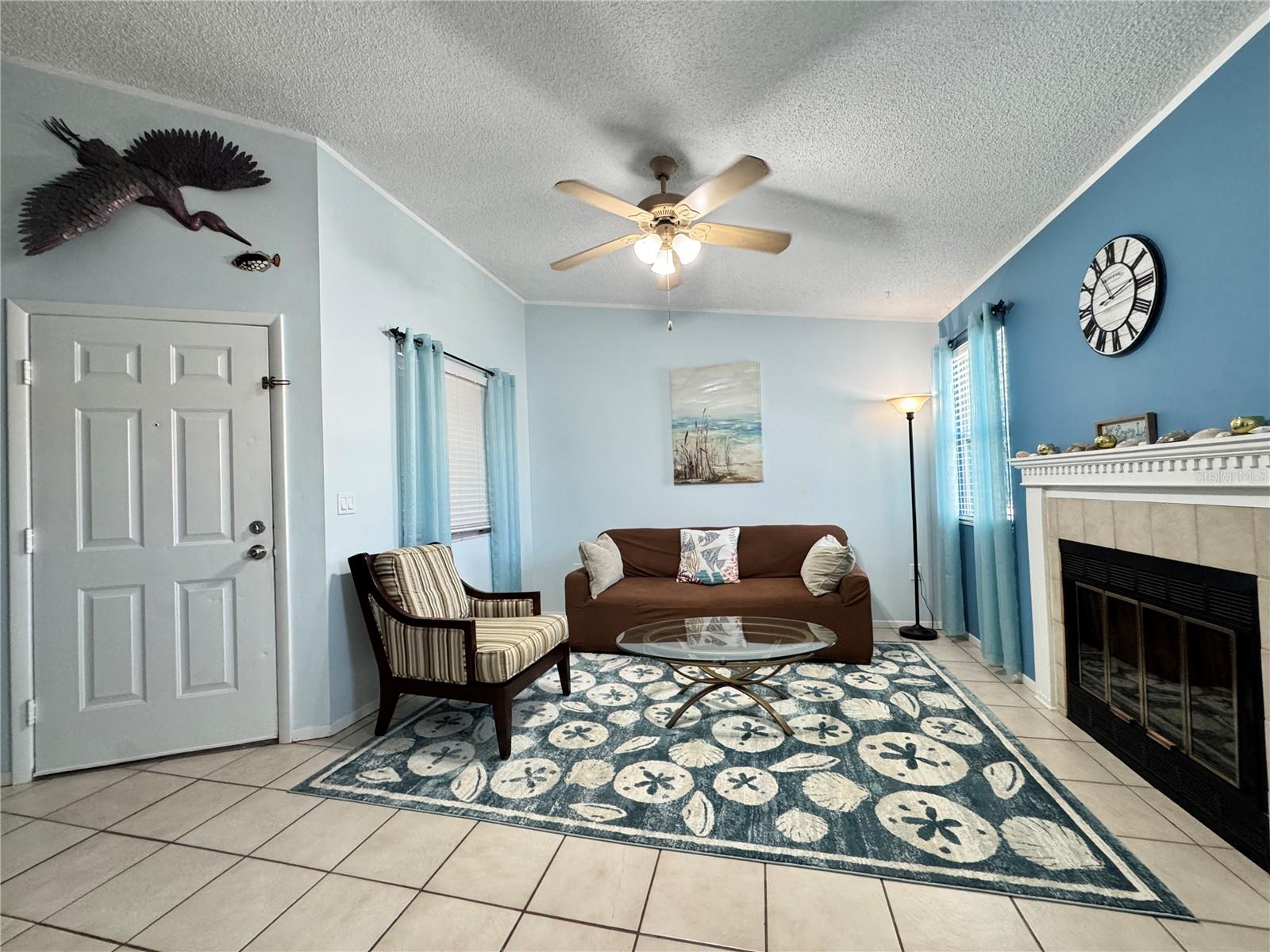 Image 4 of 31 For 3821 59th Avenue W 3821