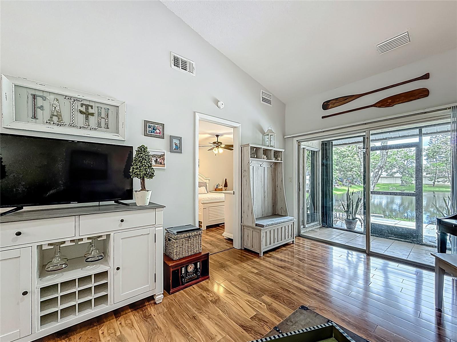 Image 11 of 31 For 3911 La Costa Lane
