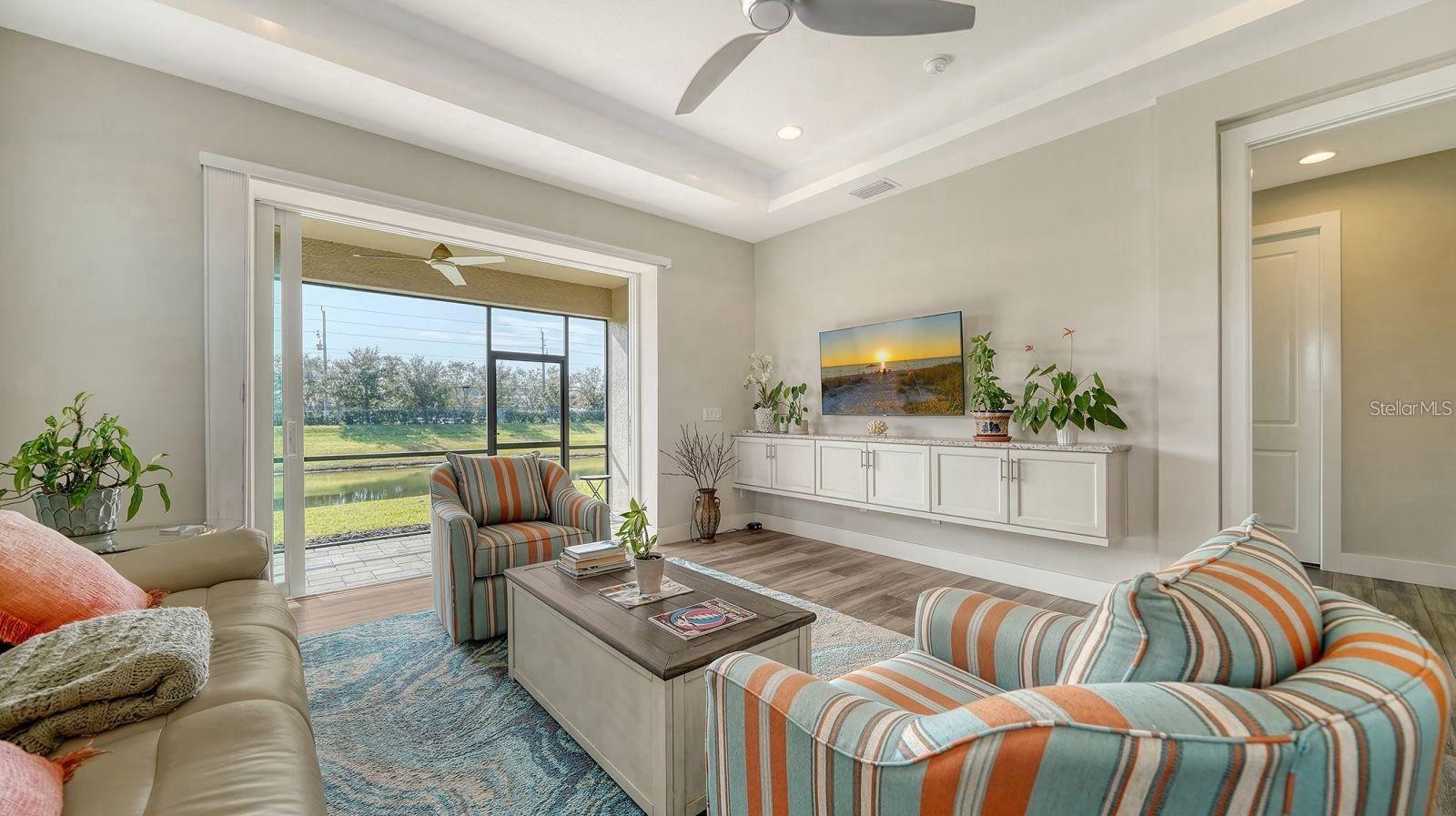 Image 11 of 39 For 7668 Registrar Way