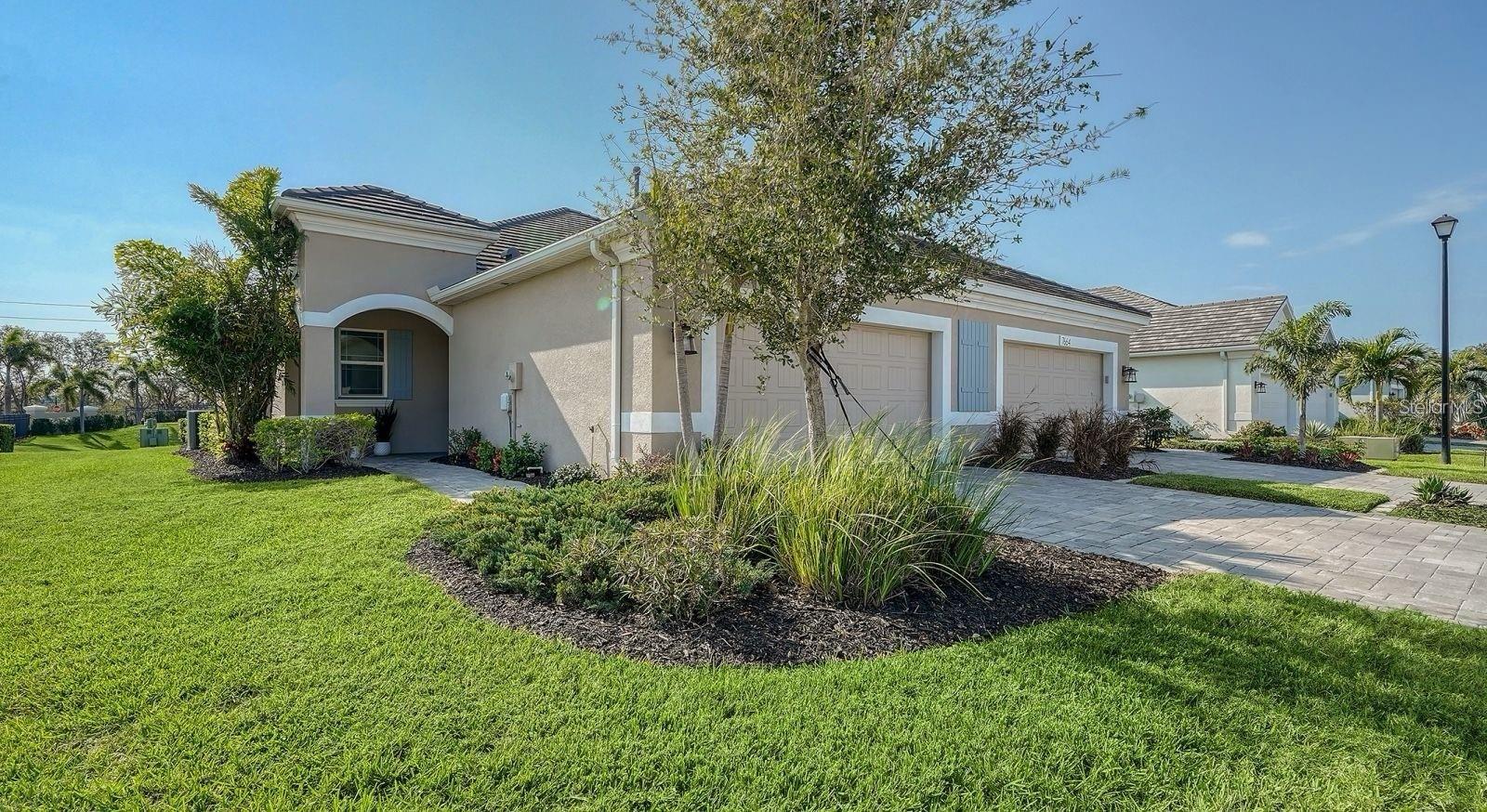 Image 4 of 39 For 7668 Registrar Way