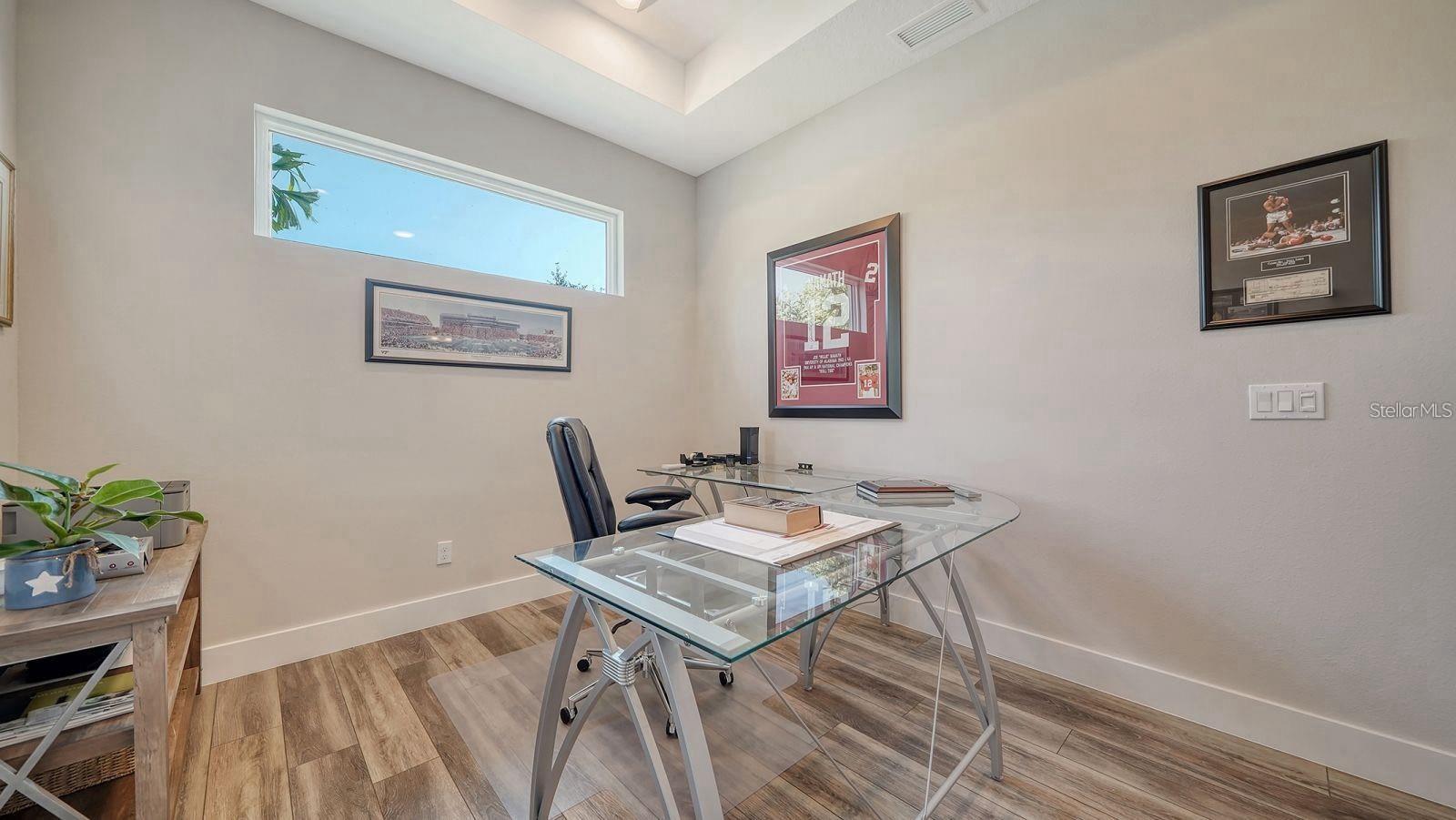 Image 6 of 39 For 7668 Registrar Way