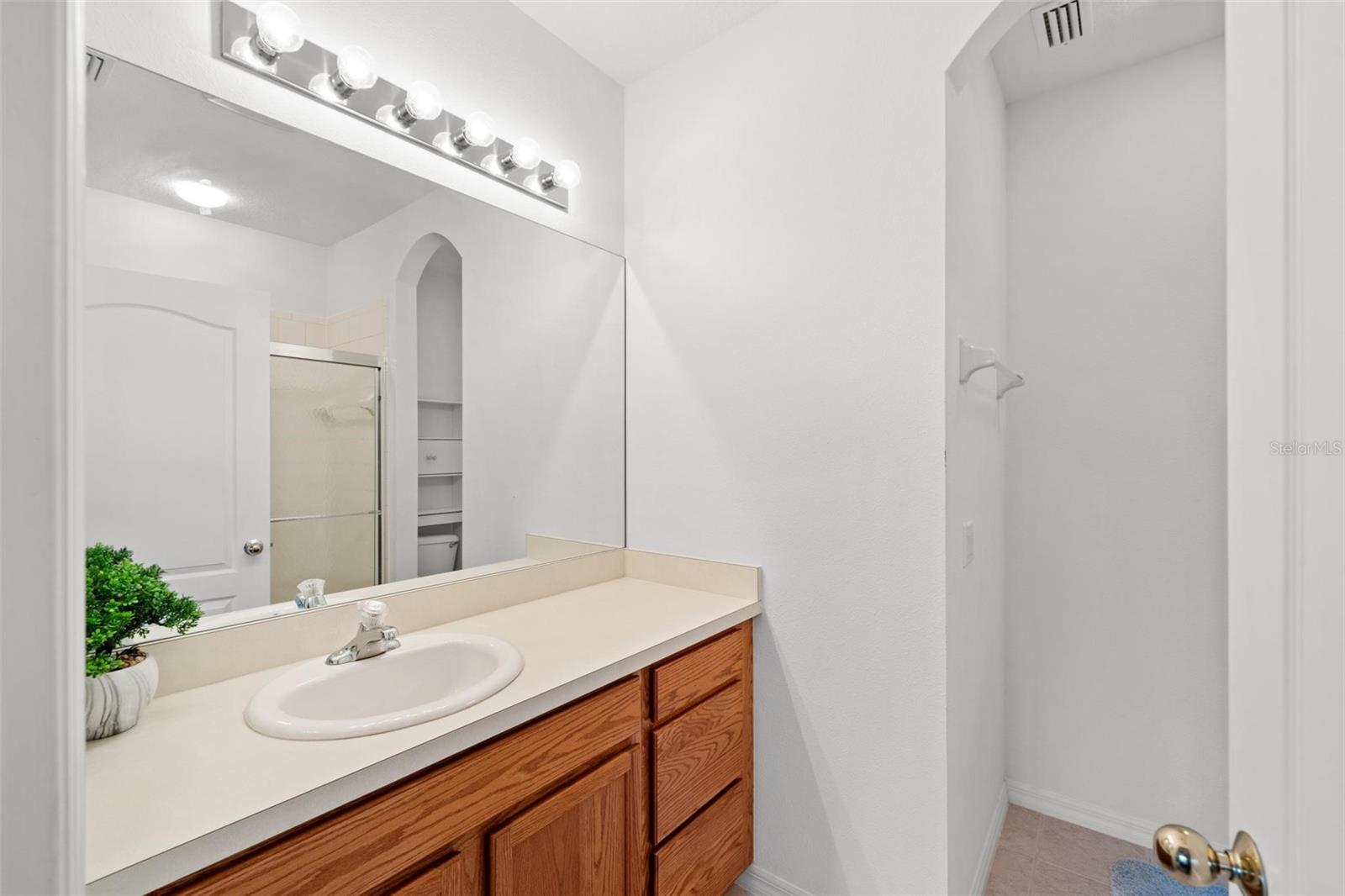 Image 11 of 31 For 1183 Jonah Drive