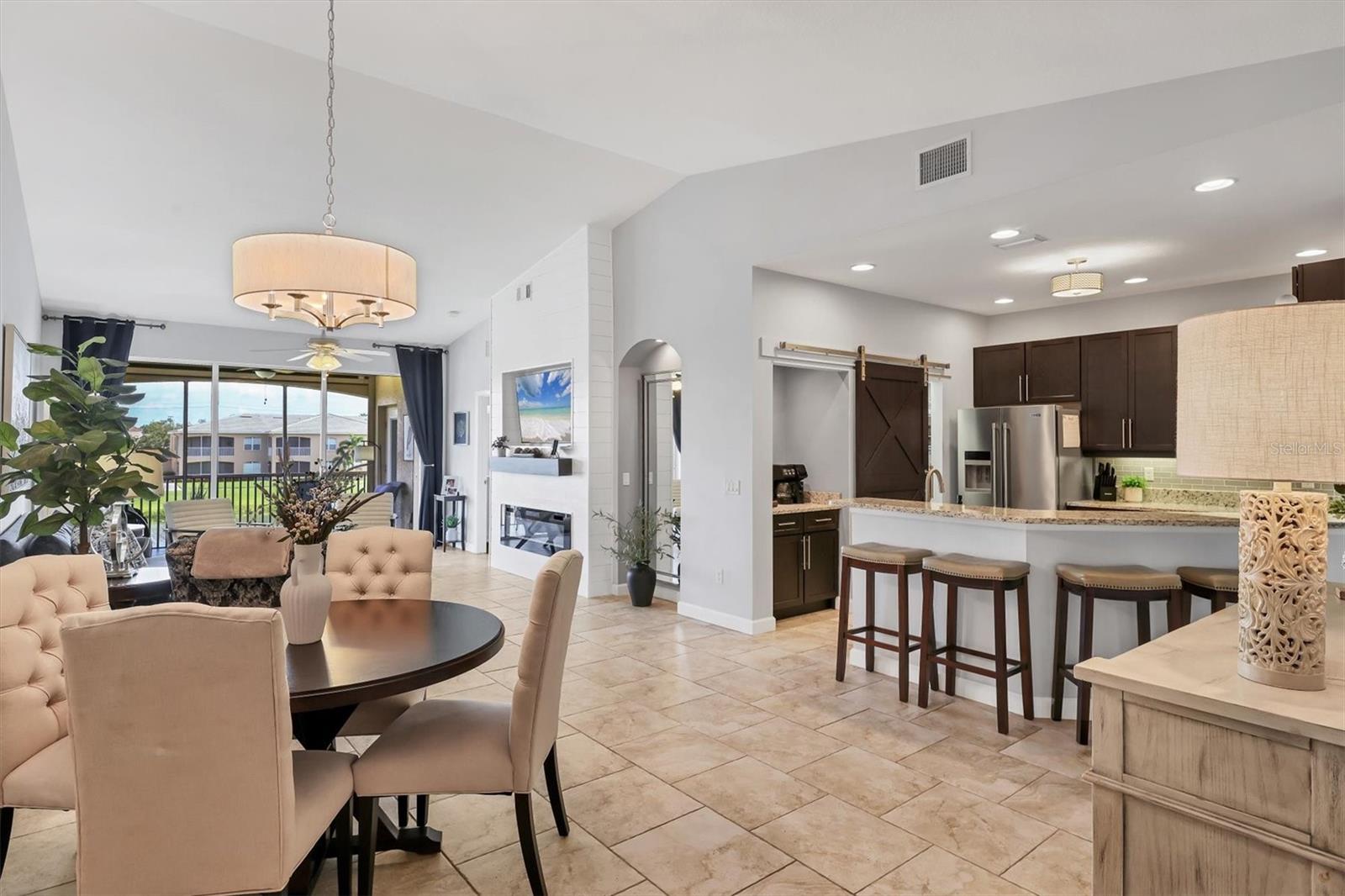 Image 4 of 40 For 6628 7th Avenue Circle W
