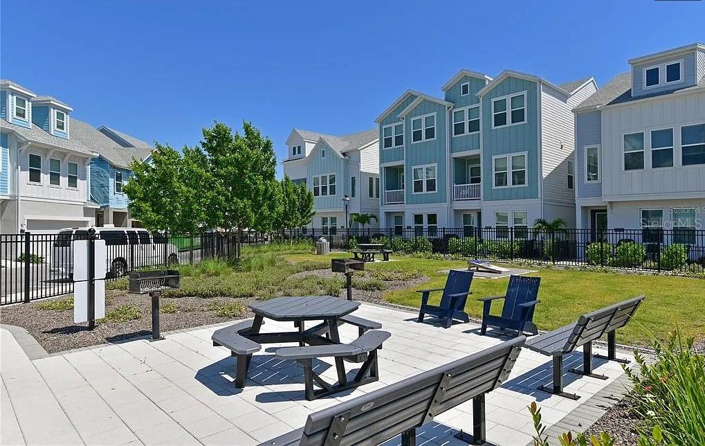 Image 13 of 67 For 2400 Ezzell Court