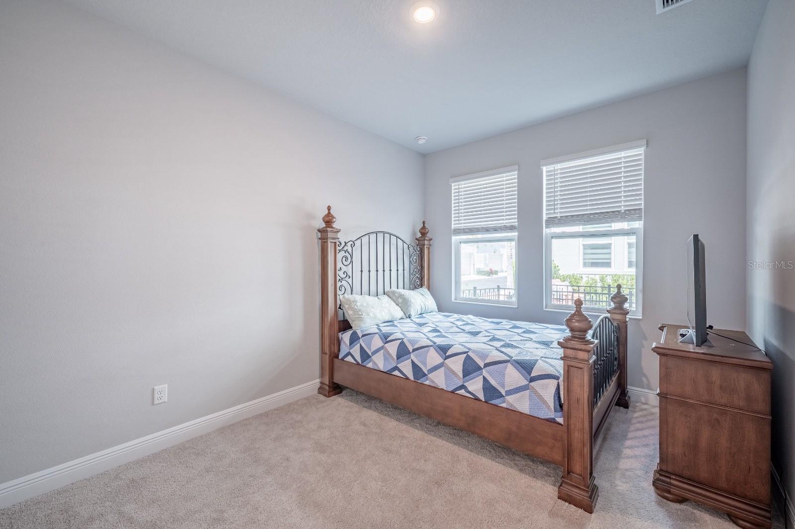 Image 19 of 67 For 2400 Ezzell Court