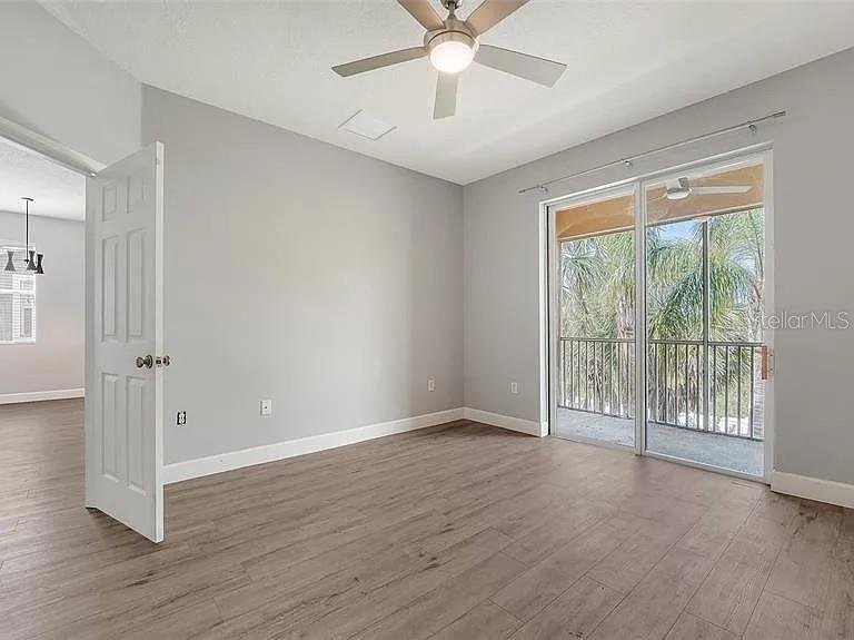 Image 15 of 26 For 7983 Limestone Lane 14-201
