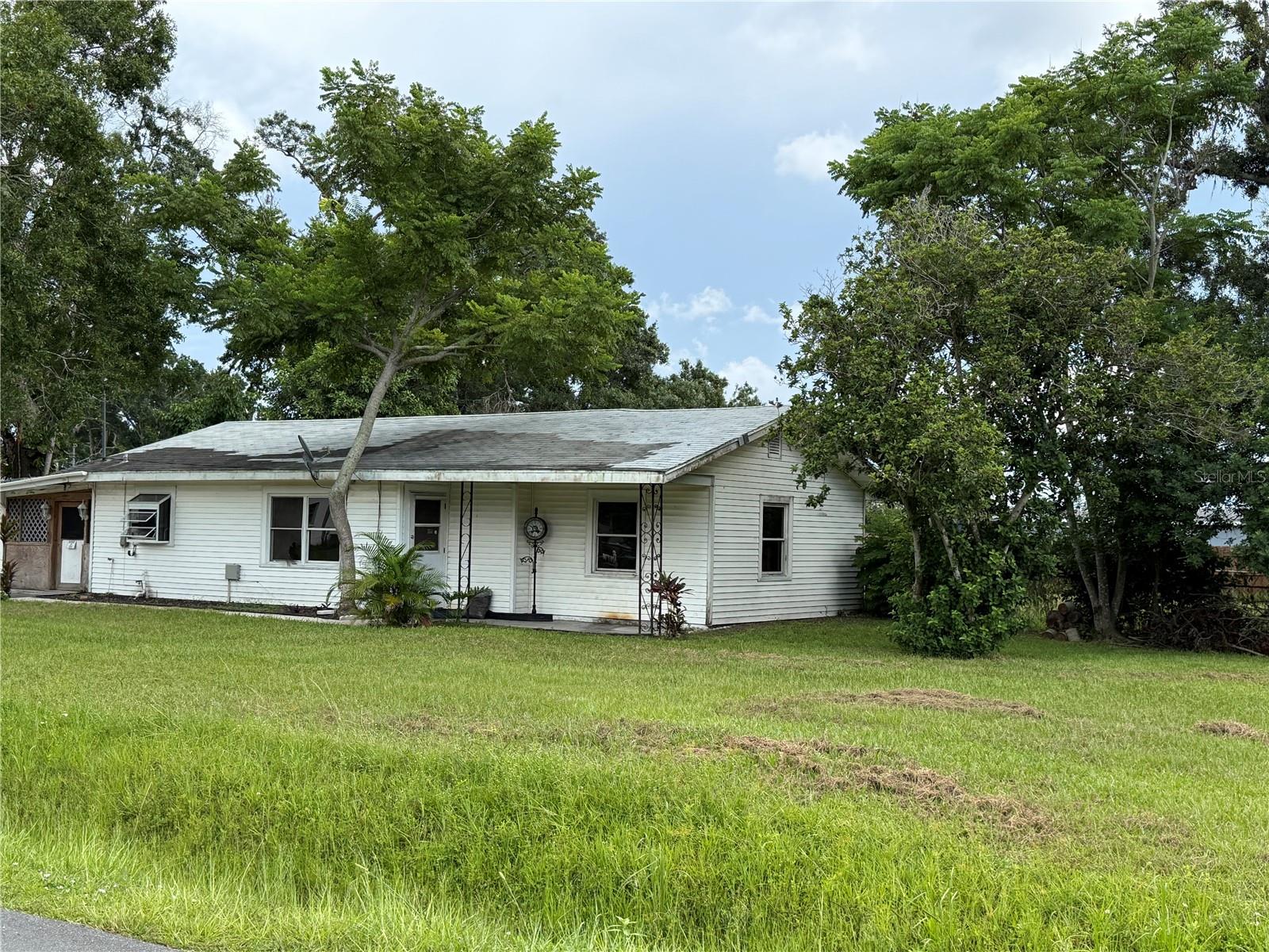 Details for 2104 37th Avenue E, BRADENTON, FL 34208