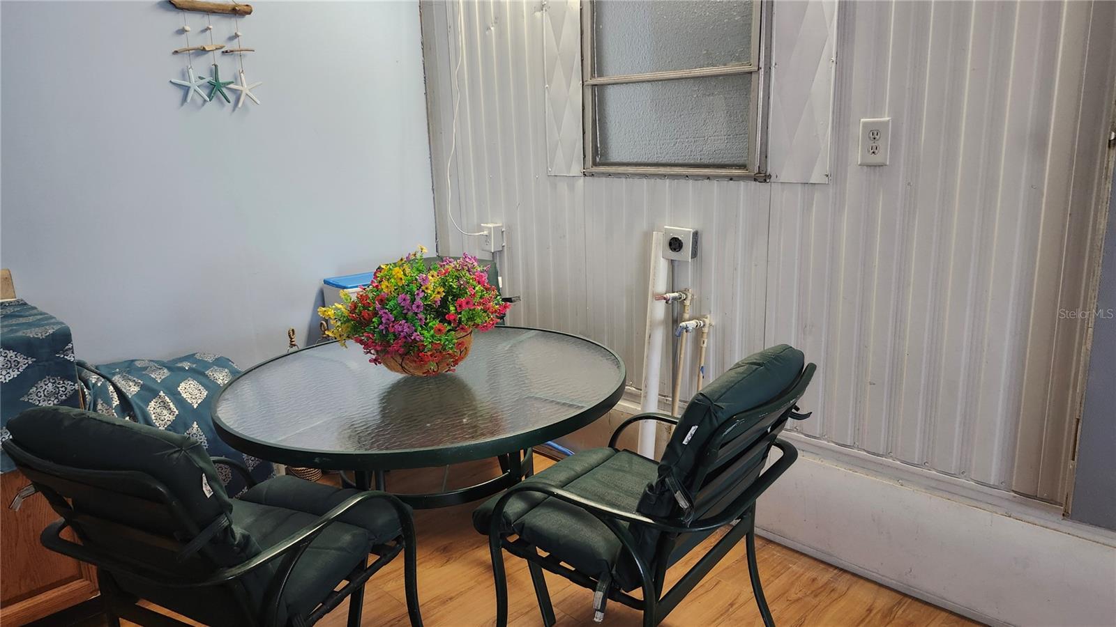 Image 16 of 22 For 1405 25th Avenue Drive W