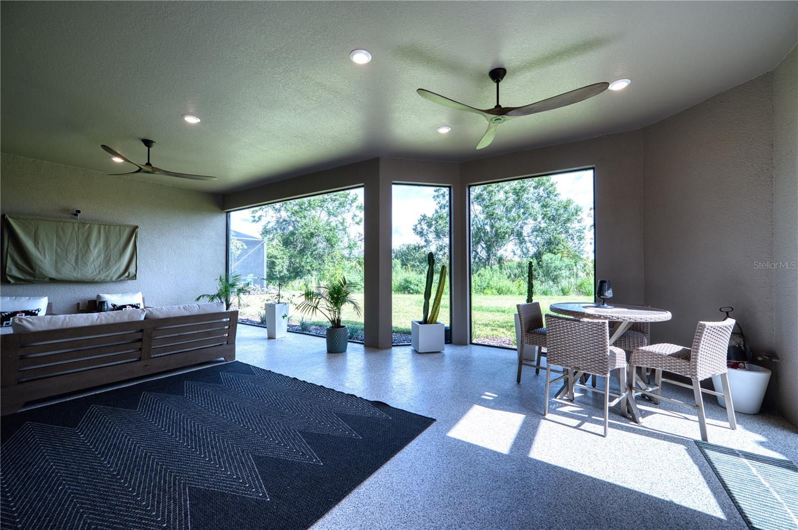 Image 30 of 60 For 5618 Caserta Court