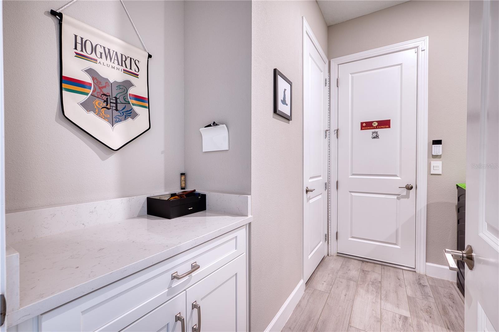 Image 32 of 60 For 5618 Caserta Court