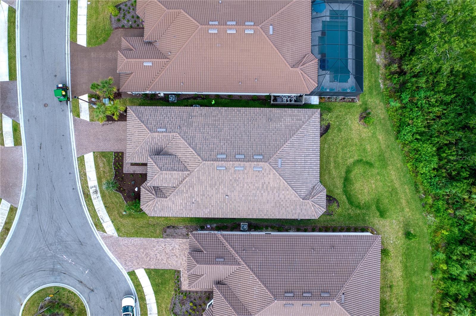 Image 7 of 60 For 5618 Caserta Court