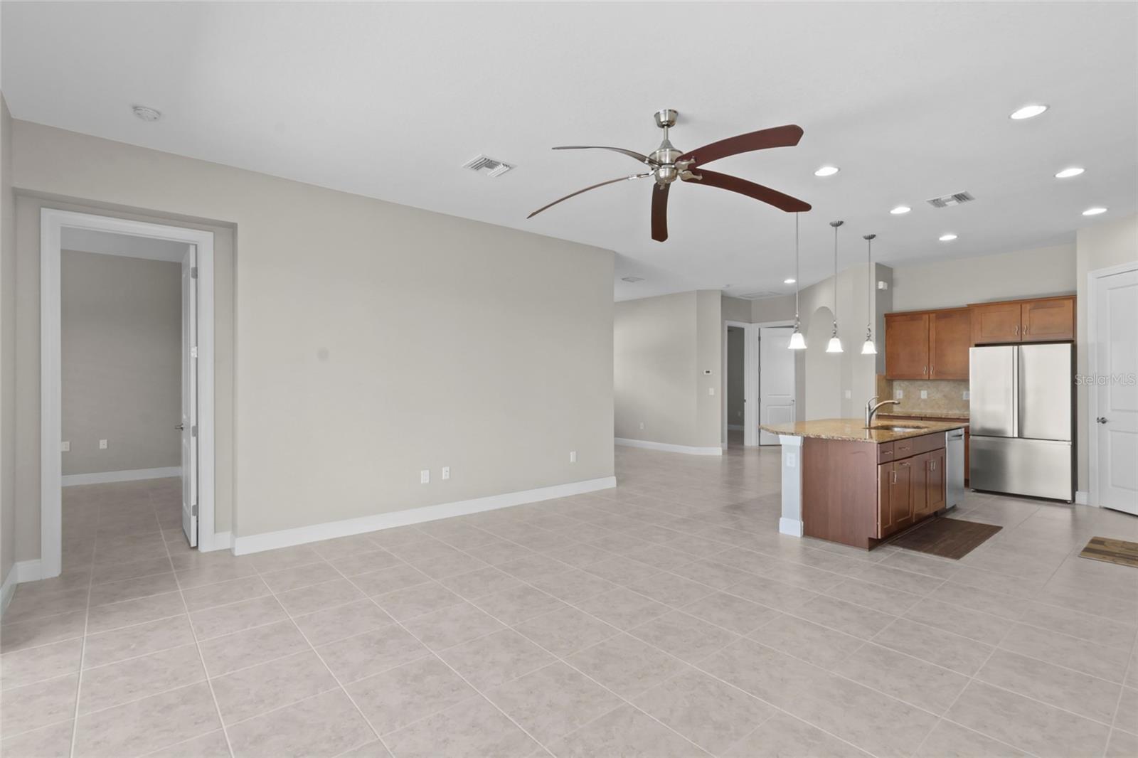 Image 7 of 34 For 10401 Crooked Creek Drive