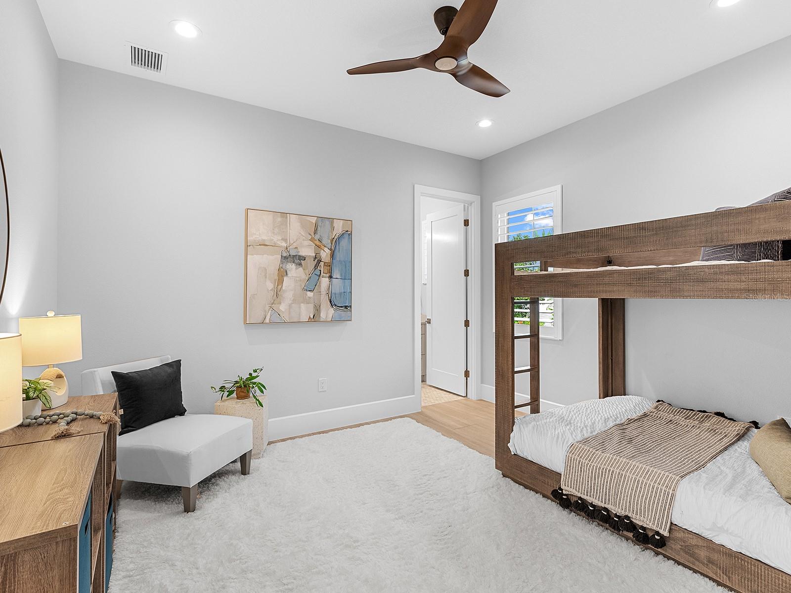 Image 49 of 100 For 8532 Pavia Way