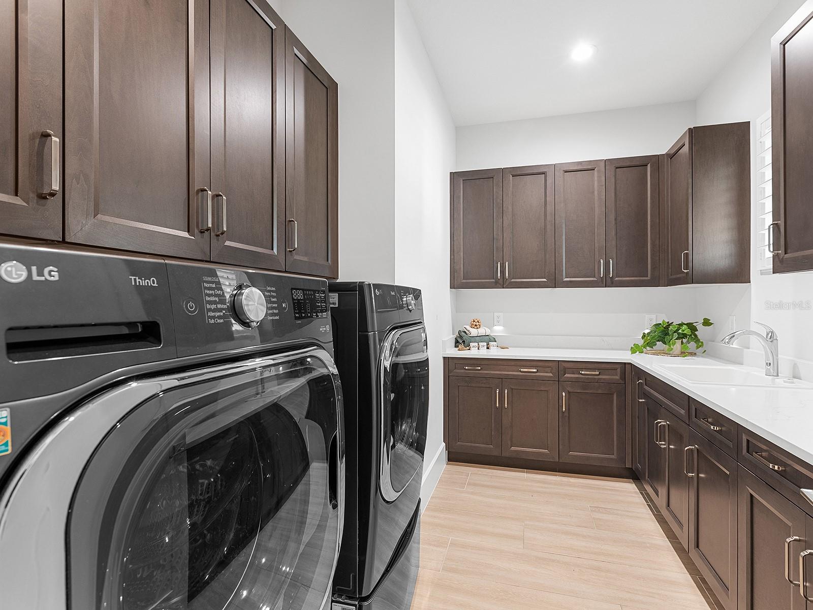 Image 56 of 100 For 8532 Pavia Way