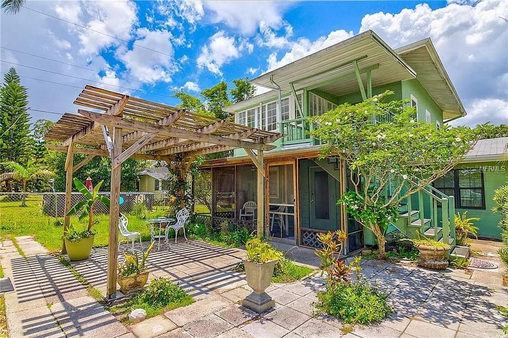 Image 15 of 16 For 408 3rd Avenue E A