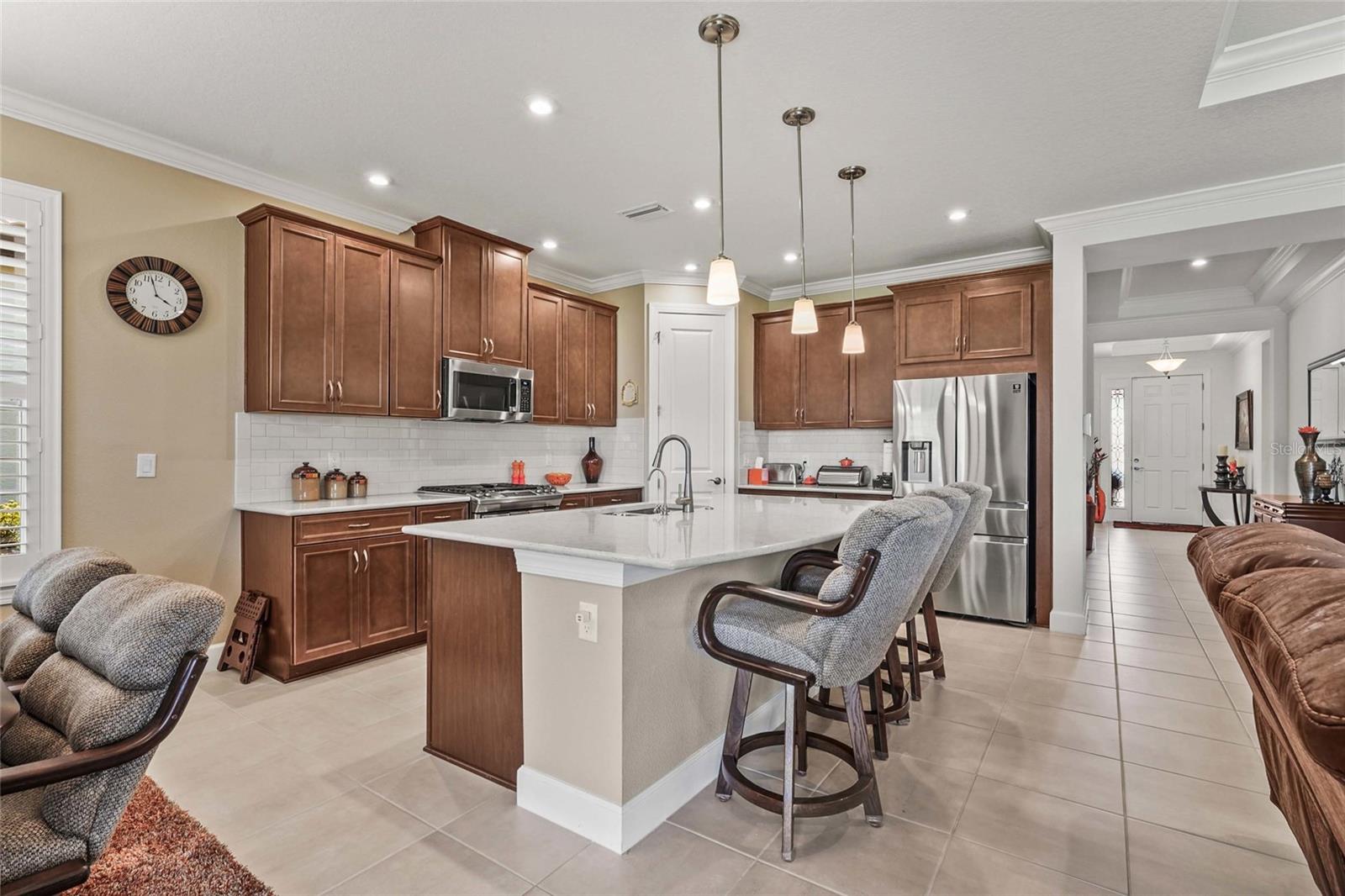 Image 13 of 84 For 6253 Mesa Glen