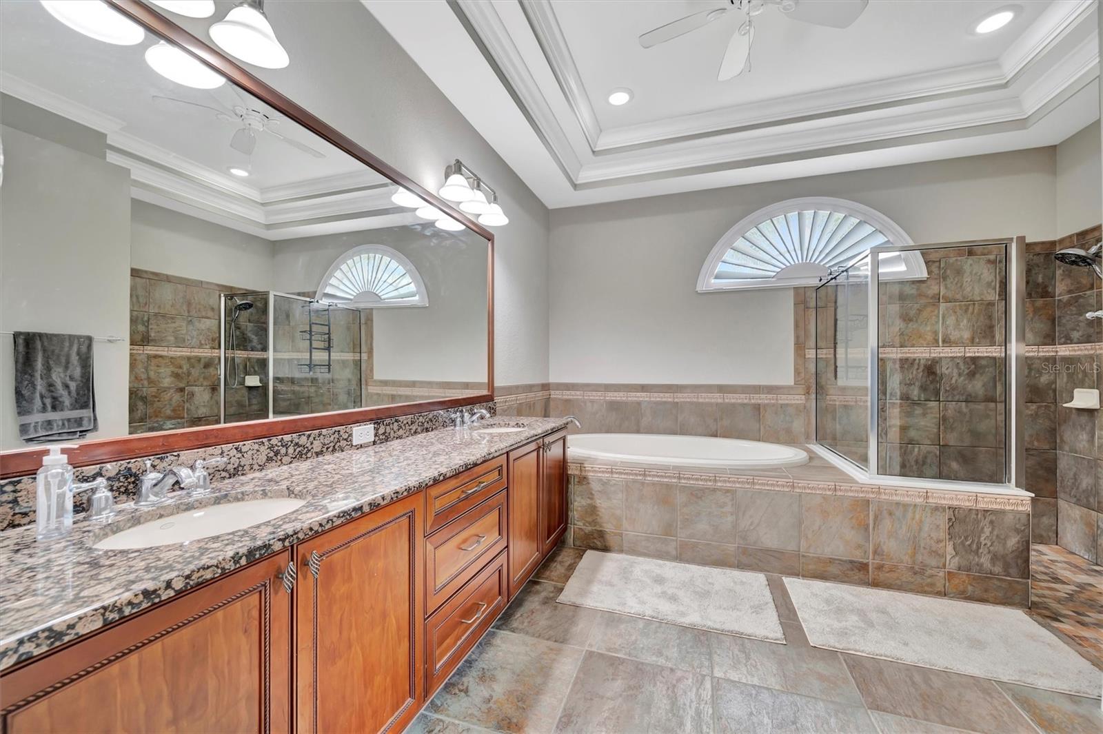 Image 41 of 81 For 12412 Daisy Place
