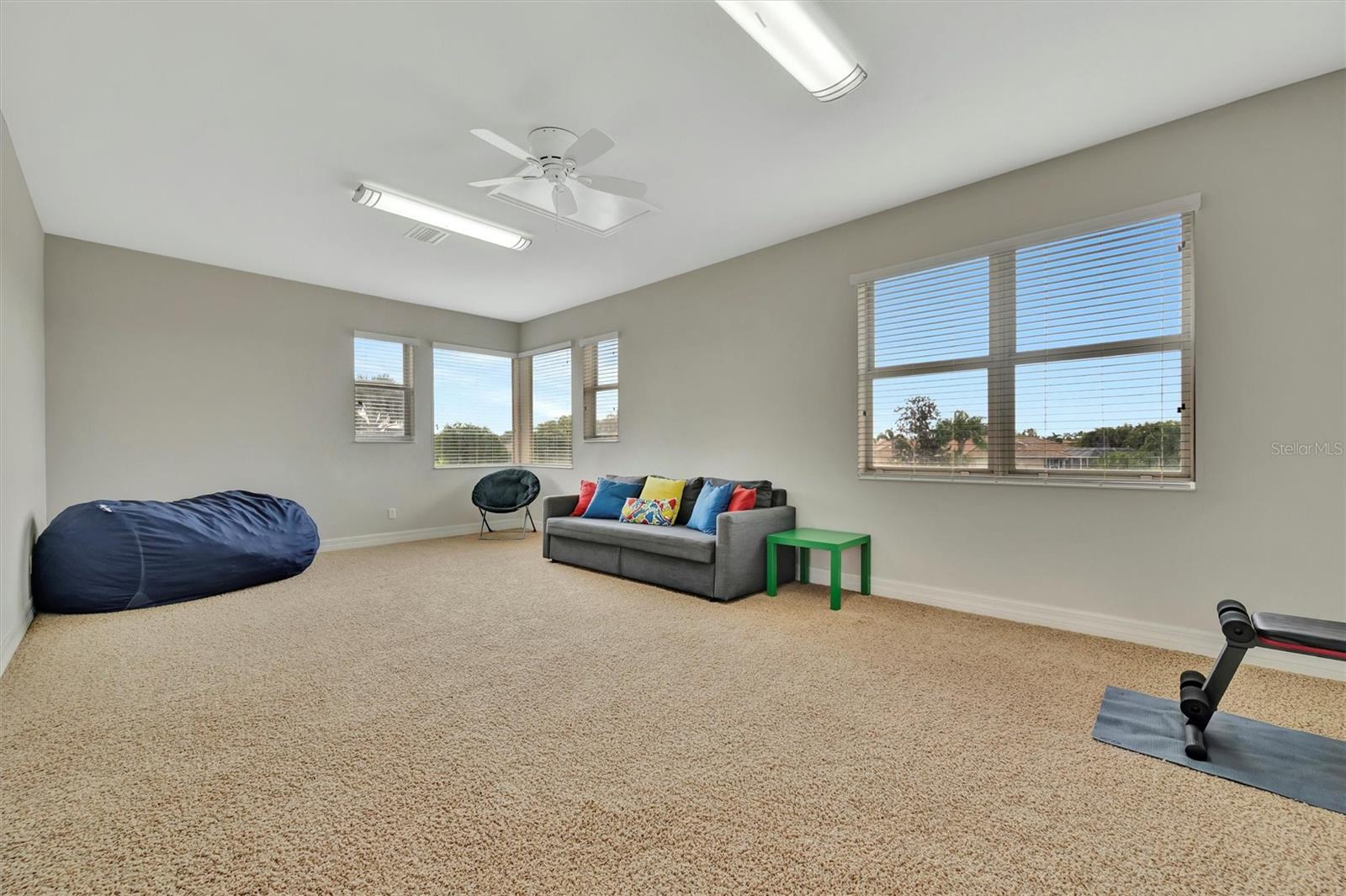 Image 50 of 81 For 12412 Daisy Place