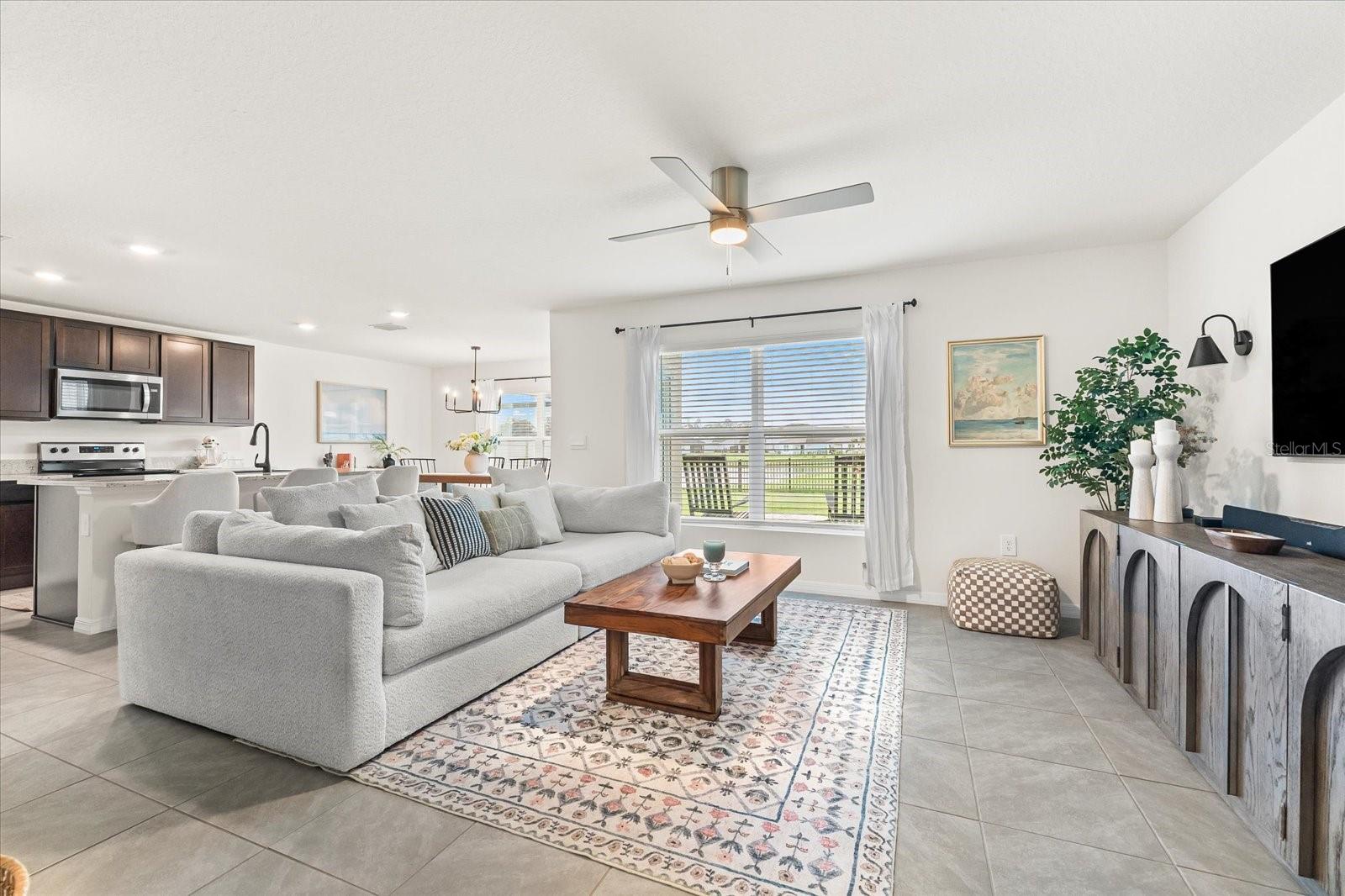 Image 4 of 59 For 2923 Rock Sound Street