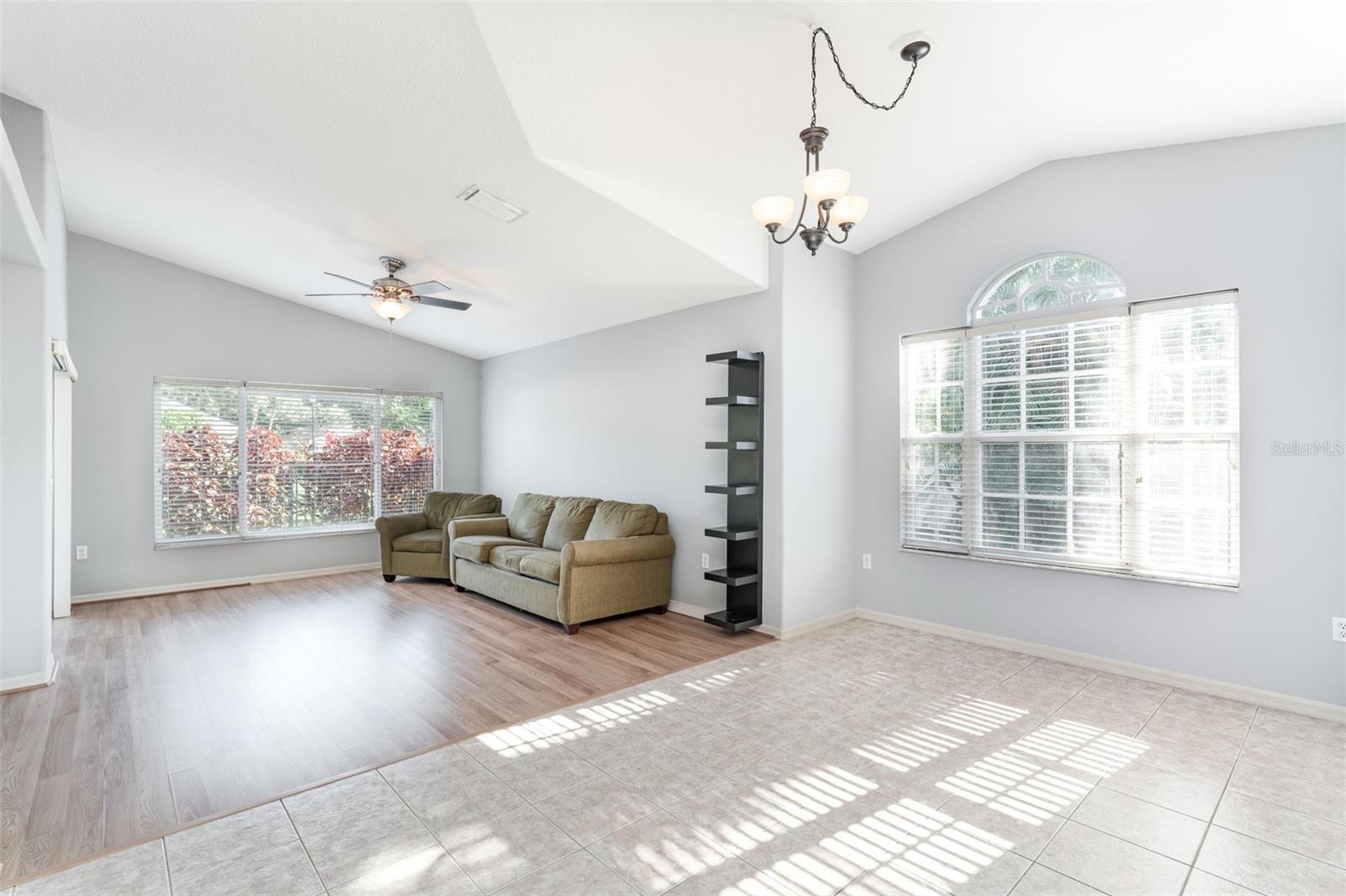 Image 8 of 24 For 7395 Eleanor Circle